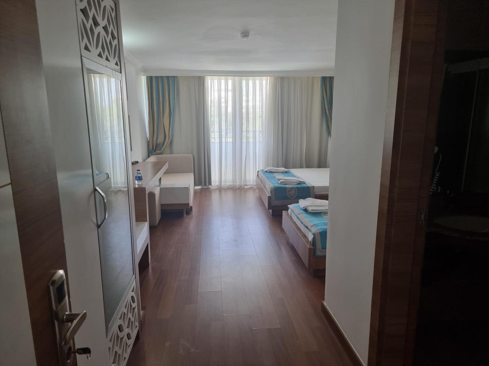 Luca Beach Hotel 锡德 外观 照片